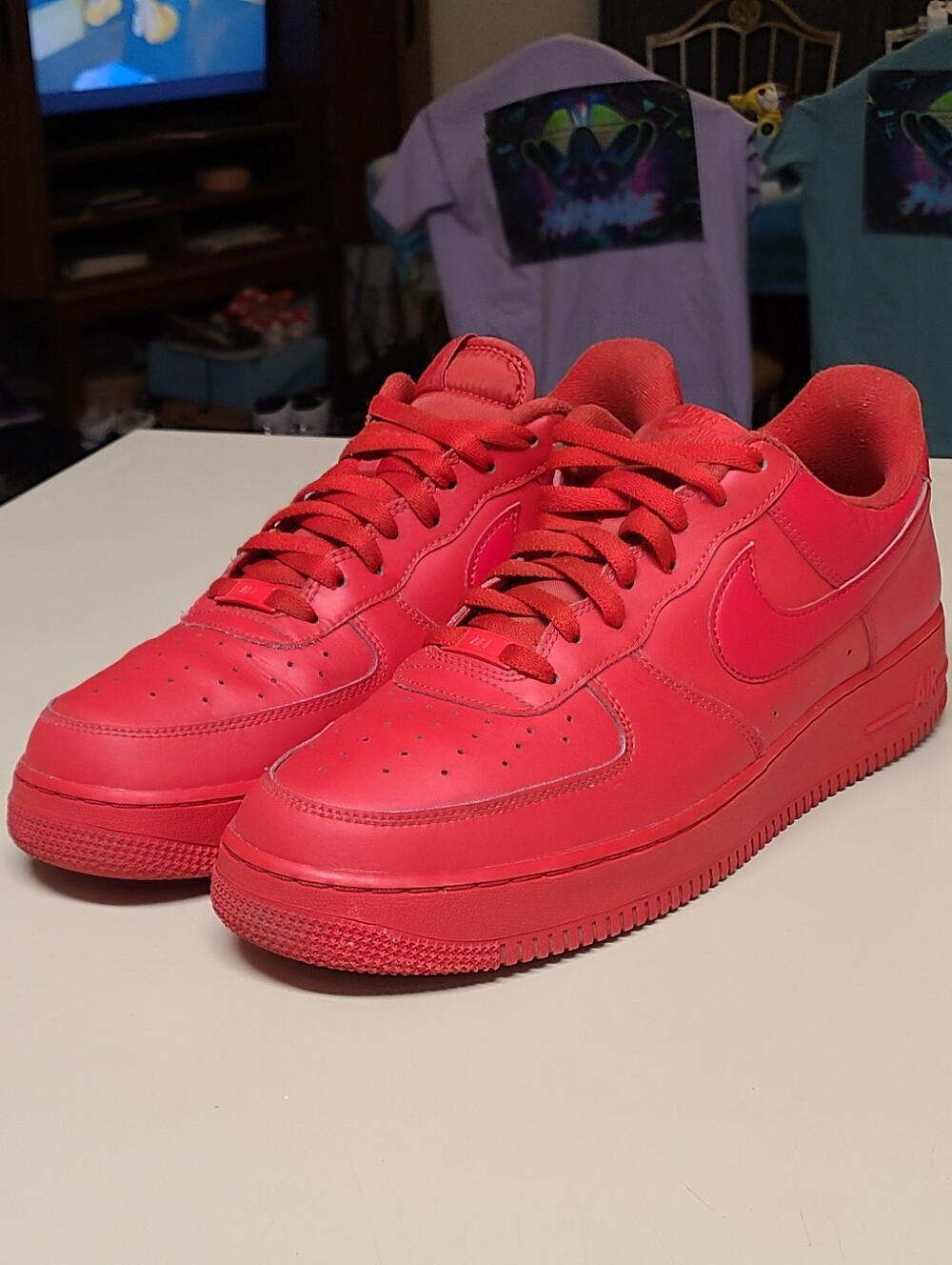 Nike Air Force 1 07 LV8 Triple Red leather casual low top sneakers size 13